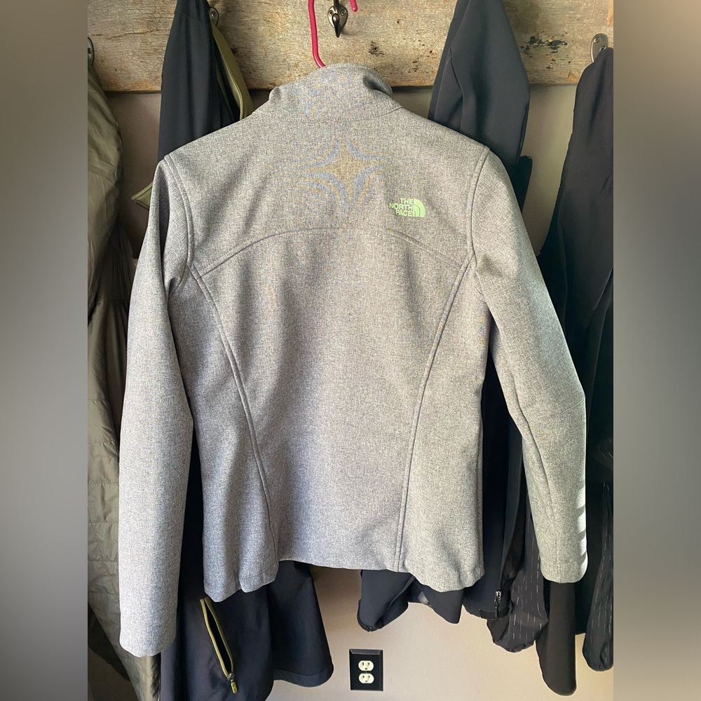 Women’s North Face Softshell Jacket - image 2